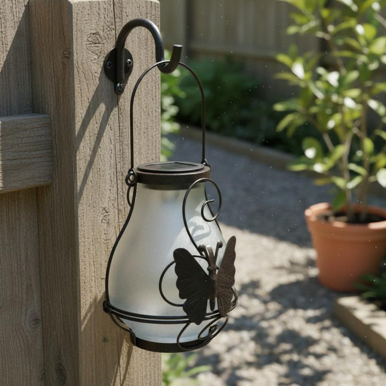 Lanterne solaire en forme de p - Outdoor Lighting Patio avis et prix